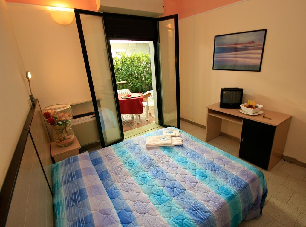 Residence Brown Ρίμινι Εξωτερικό φωτογραφία